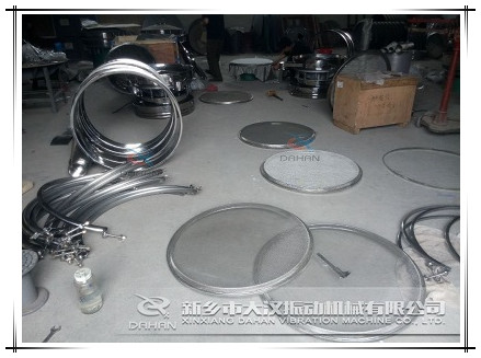 全不銹鋼振動(dòng)篩生產(chǎn)車間 全不銹鋼振動(dòng)篩生產(chǎn)車間